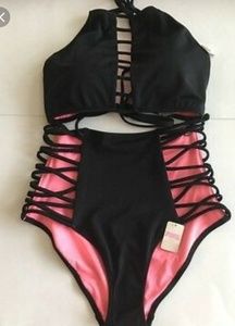 PINK Cage Front High Meck Crop Top & Bottom